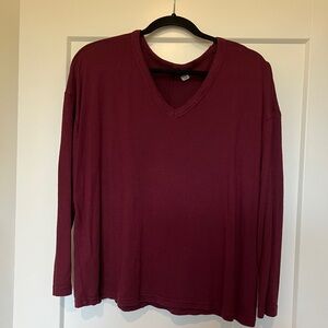 Old Navy lightweight sweater maroon size L